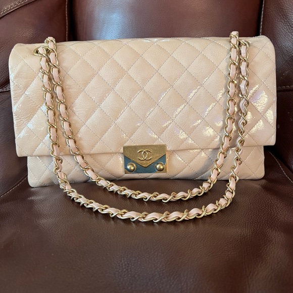CHANEL “RARE” single flap classic bag⭐️ - Picture 9 of 16